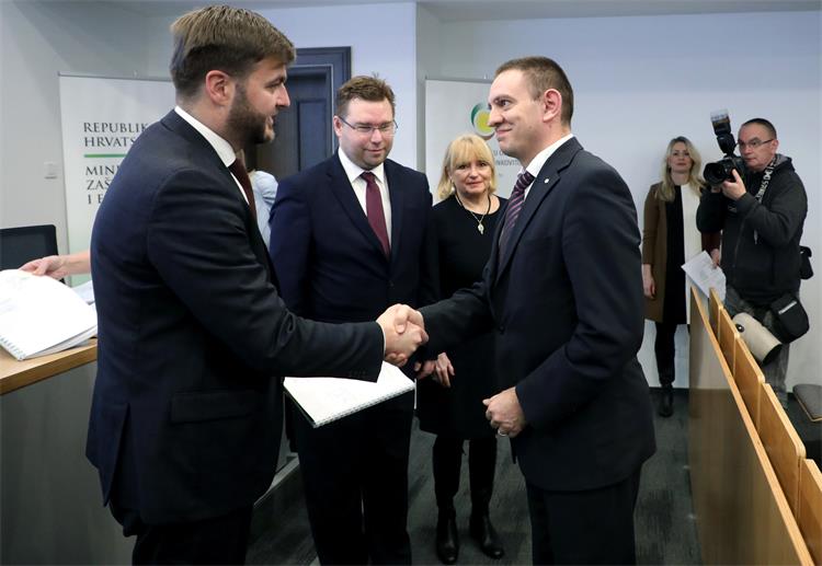 Slika /slike/Vijesti/200114 fakulteti 2.jpg